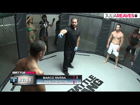❤️ Ultimate Fighter ቀለበቱ ውስጥ ከተጣላ በኋላ አንዲት ቁጥር ሴትን ትበዳለች። ❤️ ጥራት ያለው ወሲብ ❤